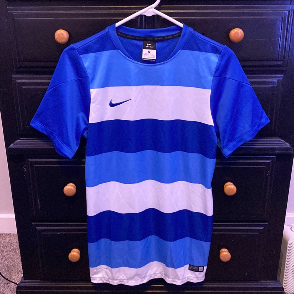 New Nike Athletic Shirt